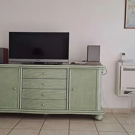 Appartement Le Lavandou, 2 Pieces, 4 Personnes - Fr-1-308-188 *